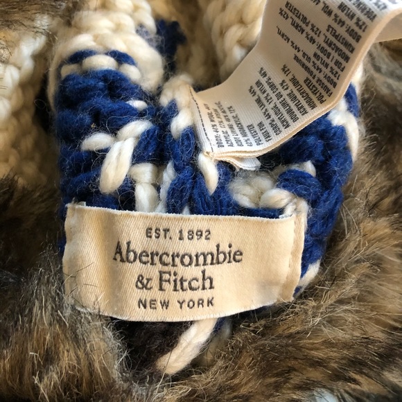 Fur Lined A&F Hat - Picture 4 of 6